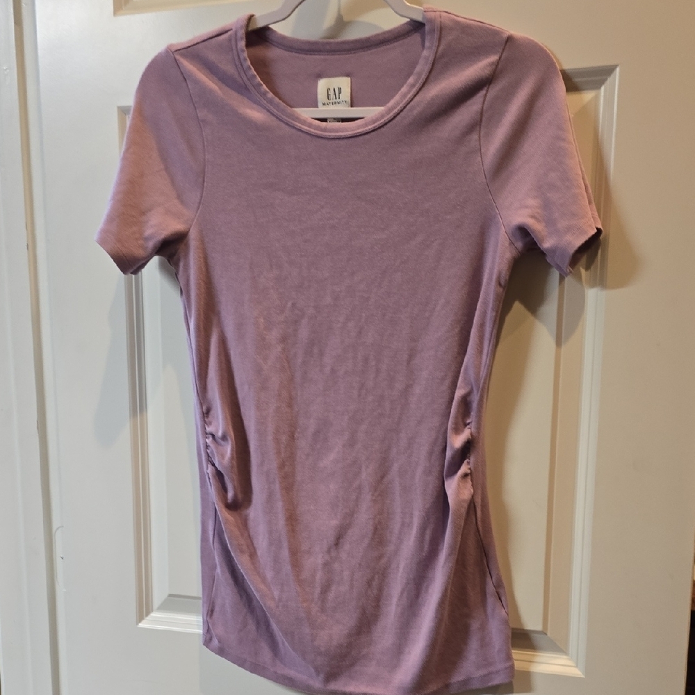 GAP Women's Maternity Top